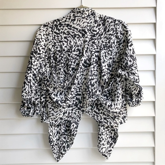 Yumi Kim Open Front Draped Blazer - Picture 6 of 13